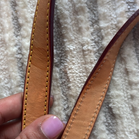 Dooney & Bourke Purse - Picture 7 of 7